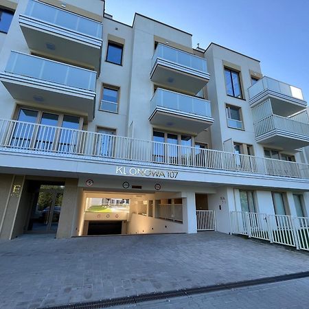 Apartament Nova Klonova Porto Kielce Extérieur photo
