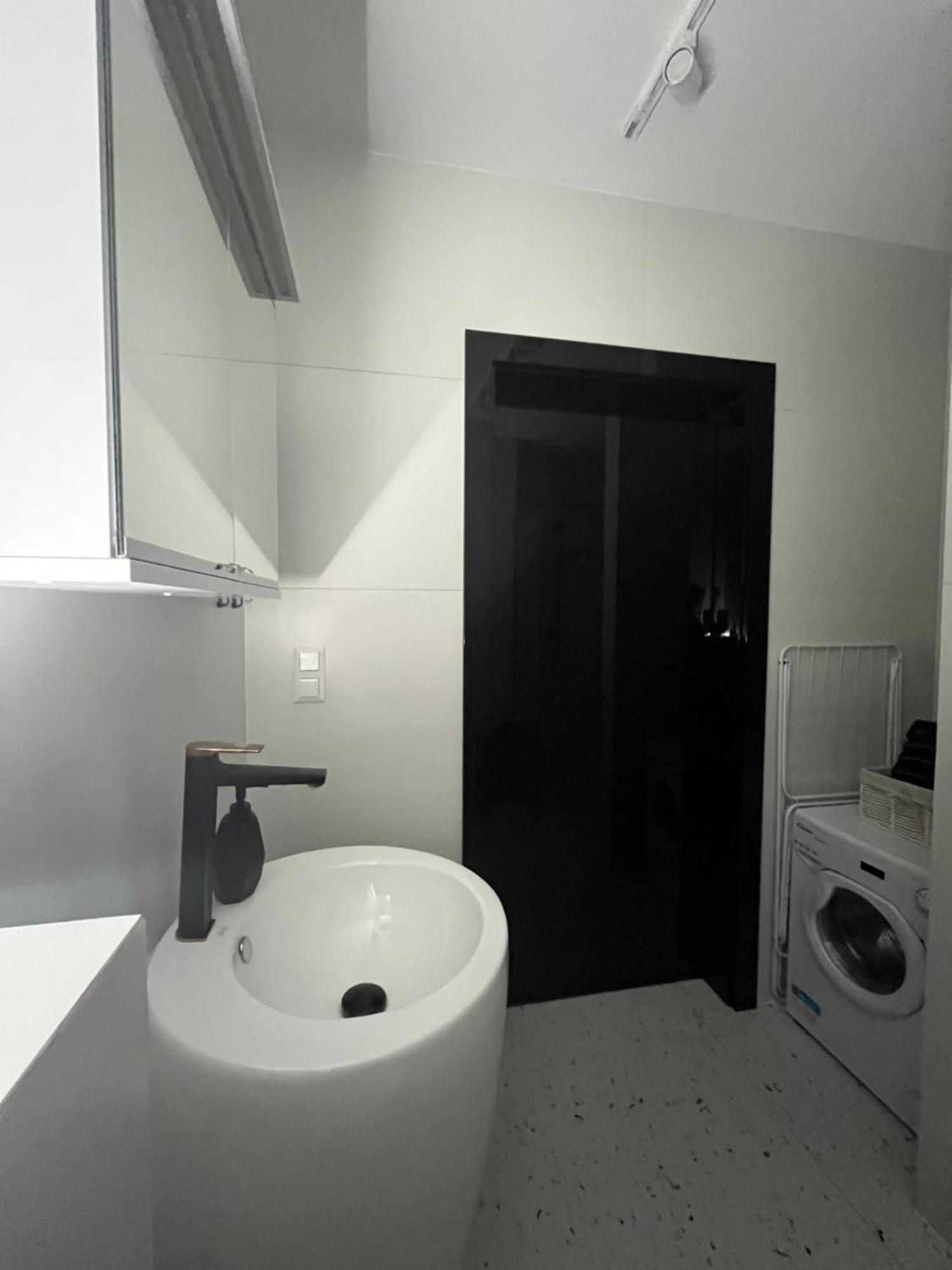 Apartament Nova Klonova Porto Kielce Extérieur photo